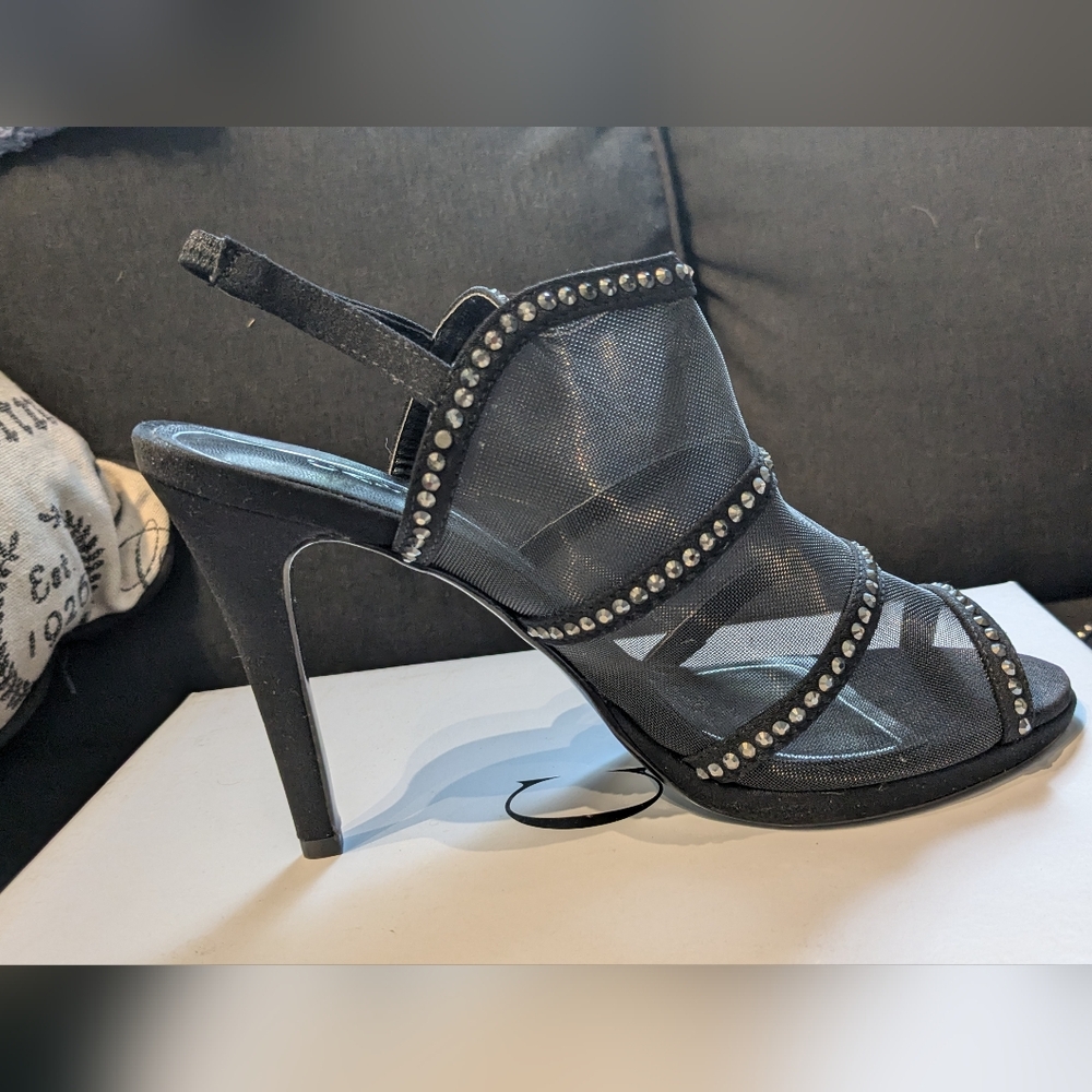 Caparros Washington Heels Size 8.5 Black